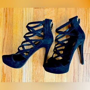 Guess heels size 7 1/2